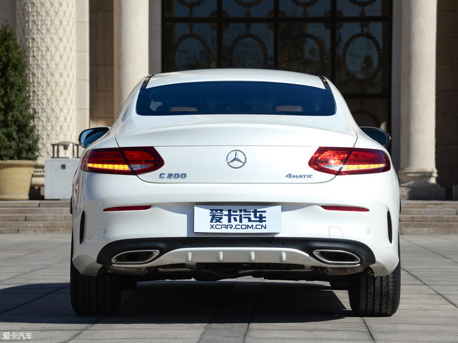 2017YCCoupe C 200 4MATIC I܇