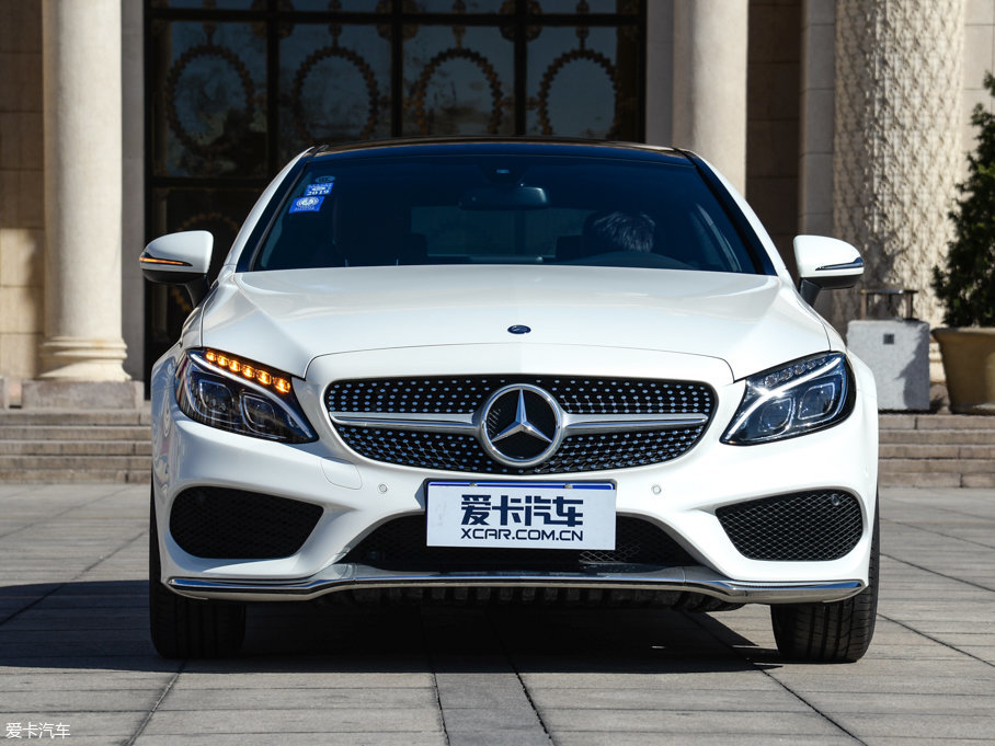 2017YCCoupe C 200 4MATIC I܇