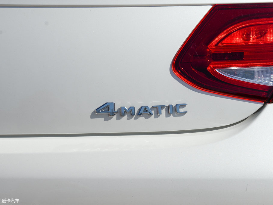 2017YCCoupe C 200 4MATIC I܇