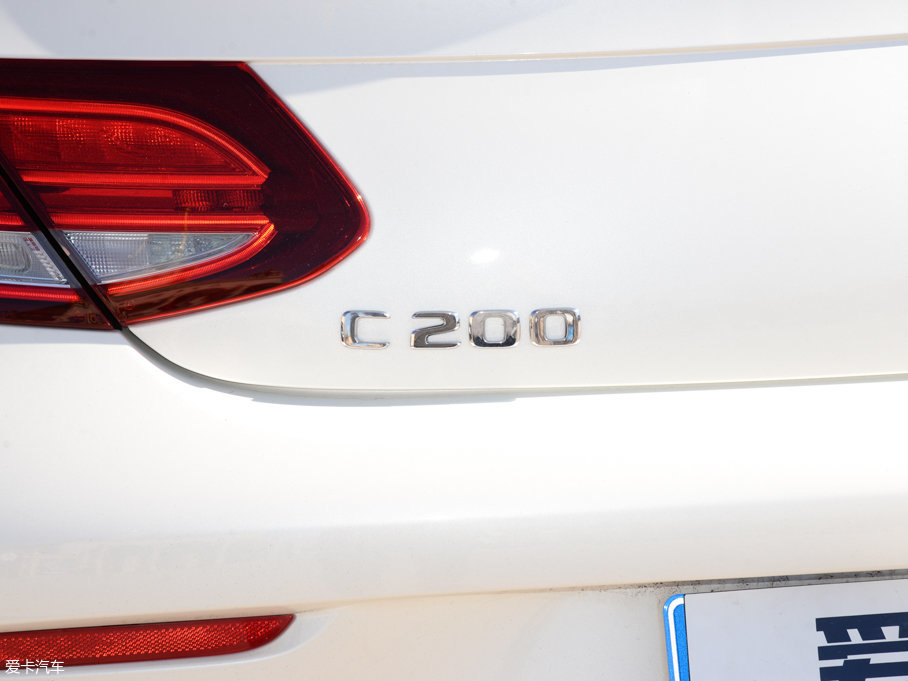 2017YCCoupe C 200 4MATIC I܇