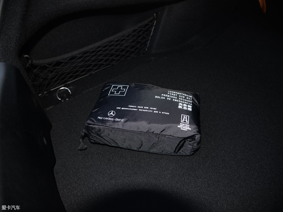 2017YCCoupe C 200 4MATIC I܇