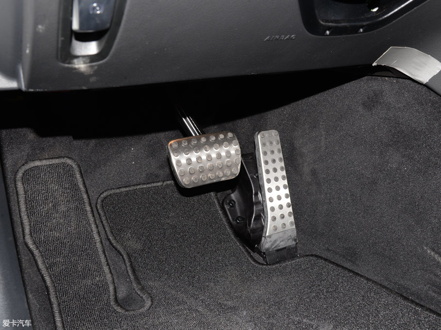 2017YCCoupe C 200 4MATIC I܇