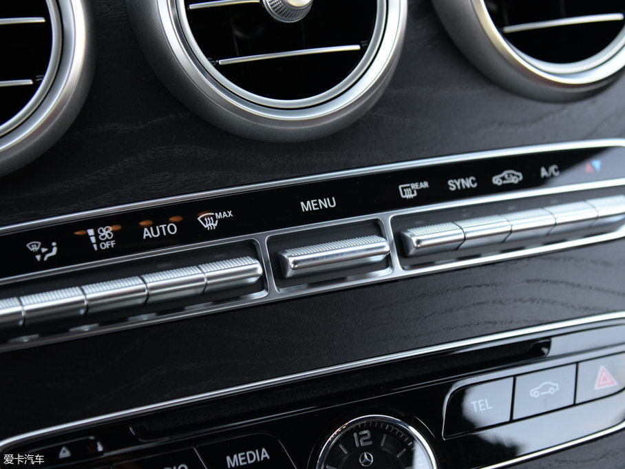 2017YC(j)Coupe C 200 4MATIC I܇