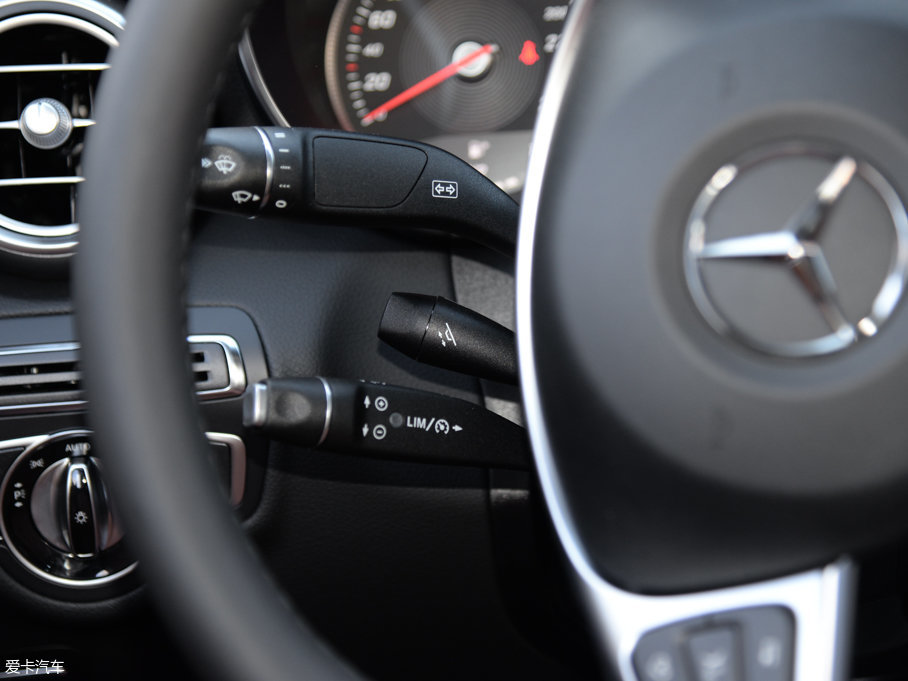 2017YCCoupe C 200 4MATIC I܇