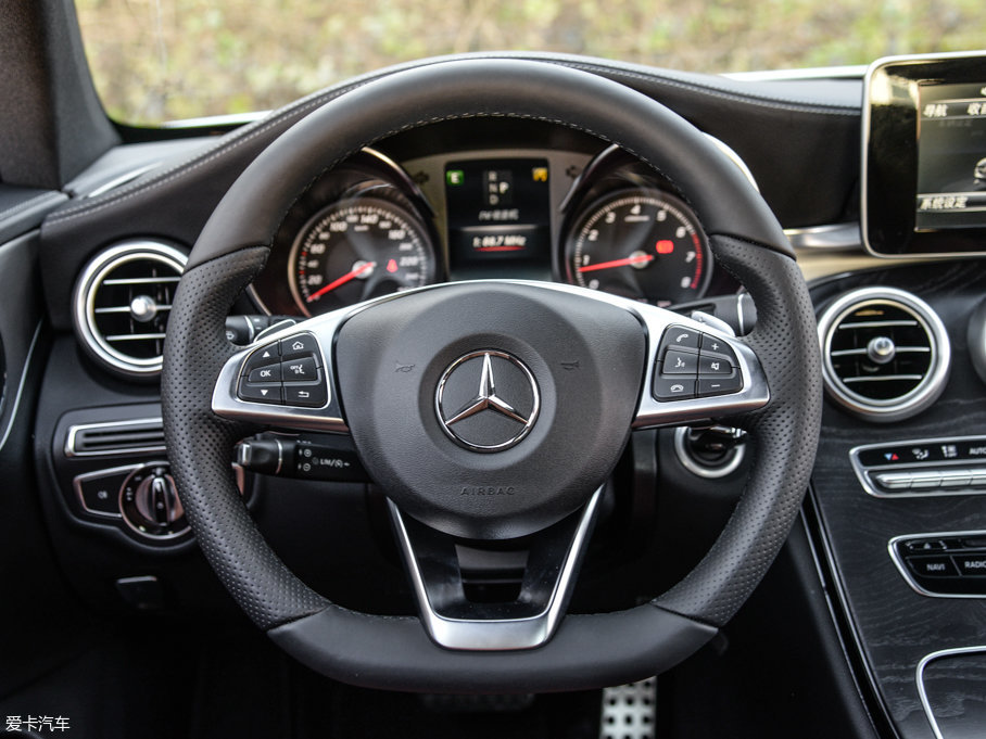 2017YCCoupe C 200 4MATIC I܇