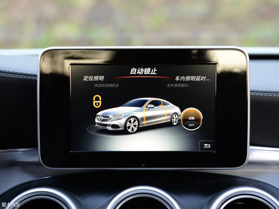 2017YCCoupe C 200 4MATIC I܇