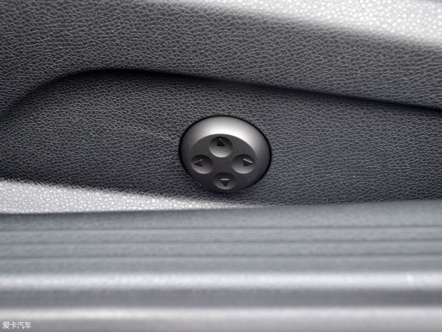 2017YCCoupe C 200 I܇