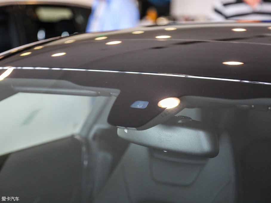 2017YCCoupe C 200 I܇