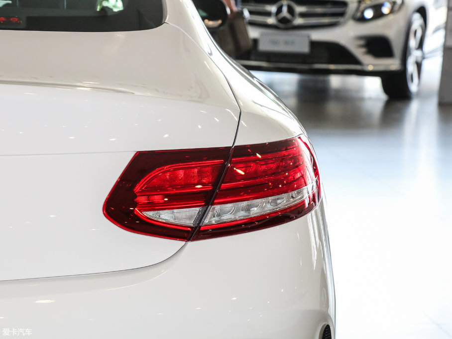 2017YC(j)Coupe C 200 I܇(ch)