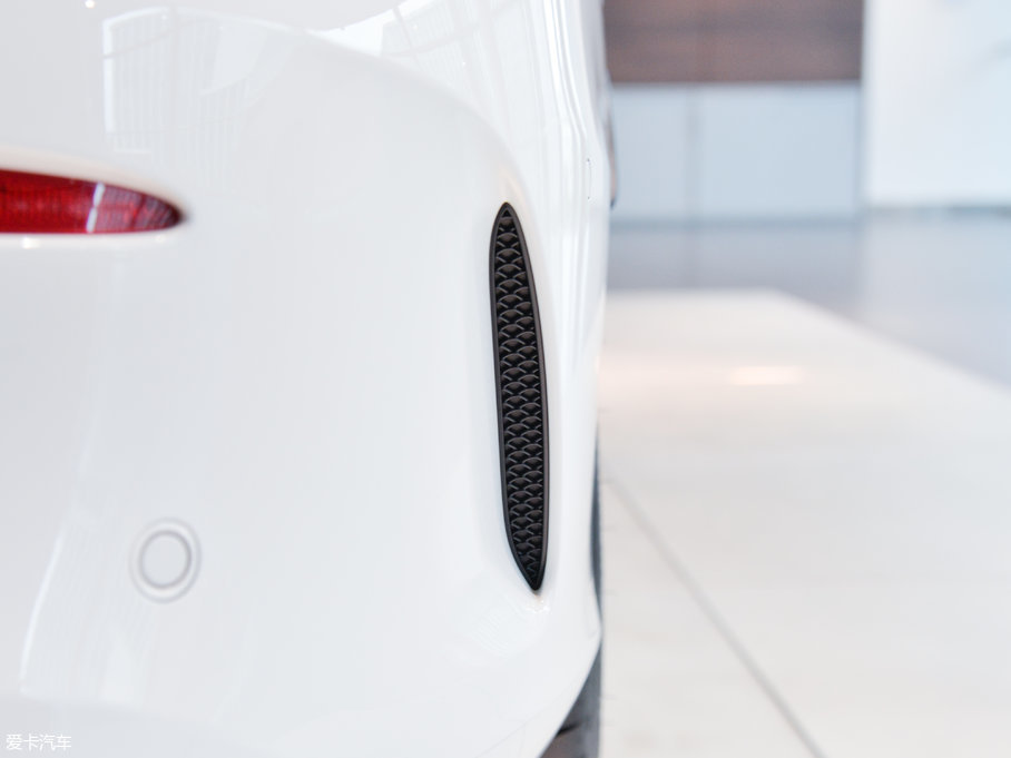 2017YCCoupe Ŀ C 200 I܇