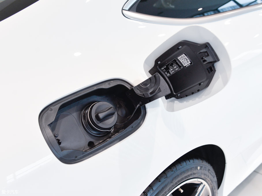 2017YCCoupe Ŀ C 200 I܇