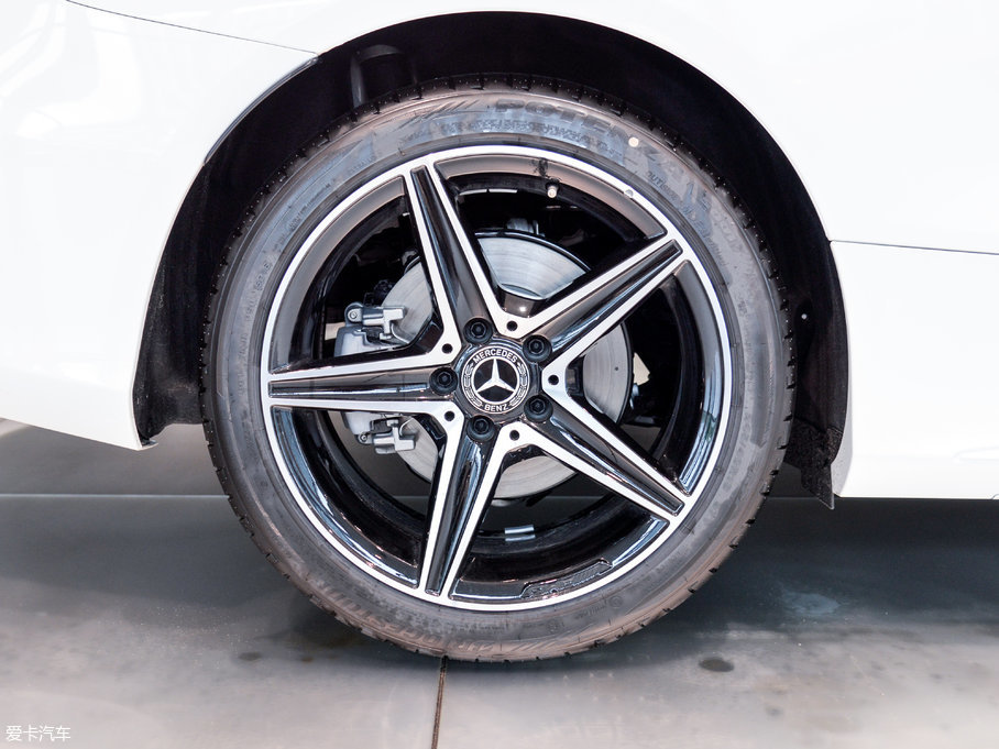 2017YCCoupe Ŀ C 200 I܇