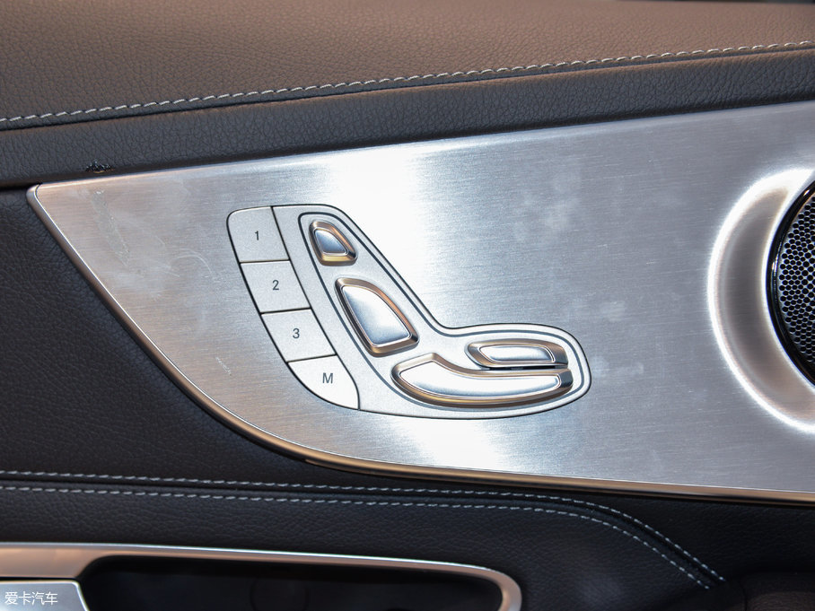 2017YCCoupe Ŀ C 200 I܇