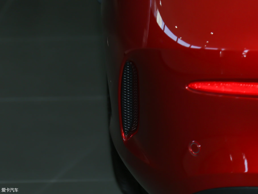 2017YCCoupe Ŀ C 200 I܇