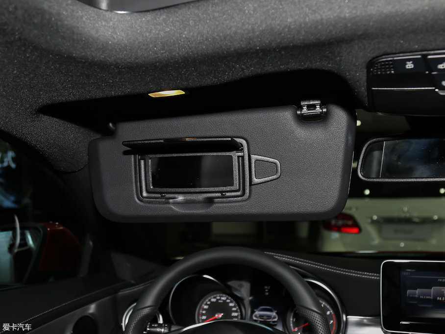 2017YCCoupe Ŀ C 200 I܇