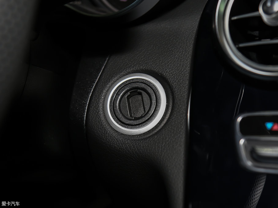 2017YCCoupe Ŀ C 200 I܇