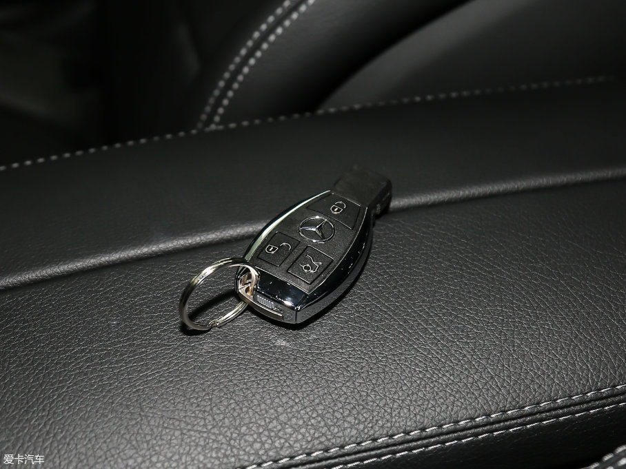 2017YCCoupe Ŀ C 200 I܇