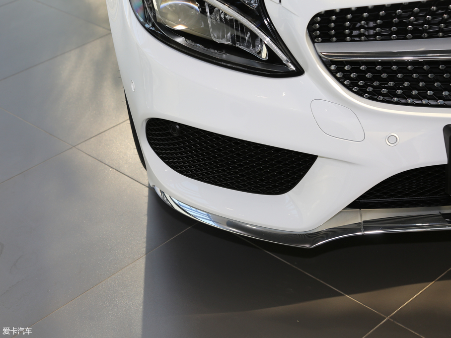 2017YCCoupe Ŀ C 200 I܇