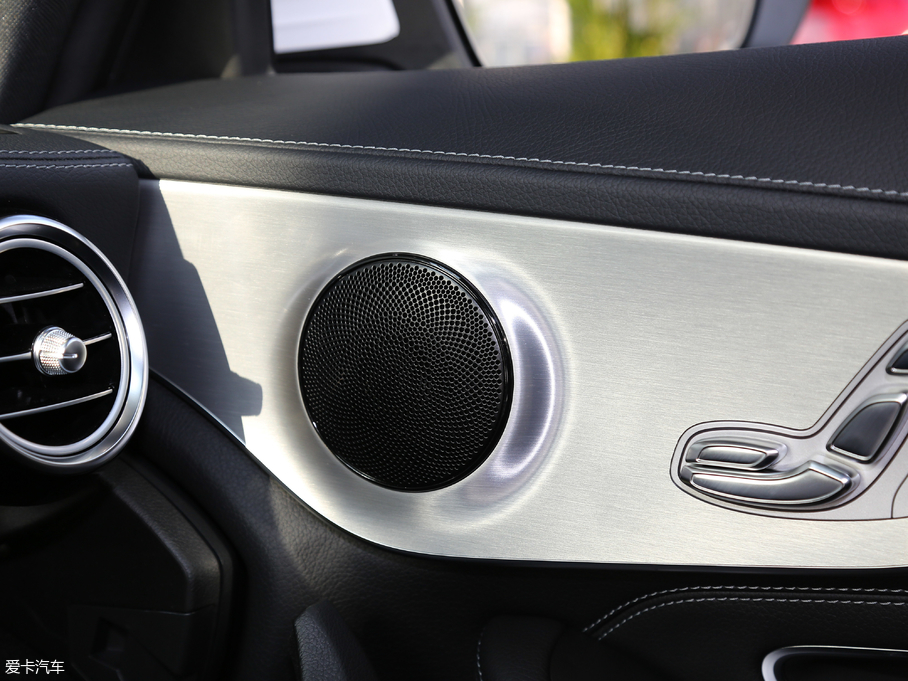 2017YCCoupe Ŀ C 200 I܇