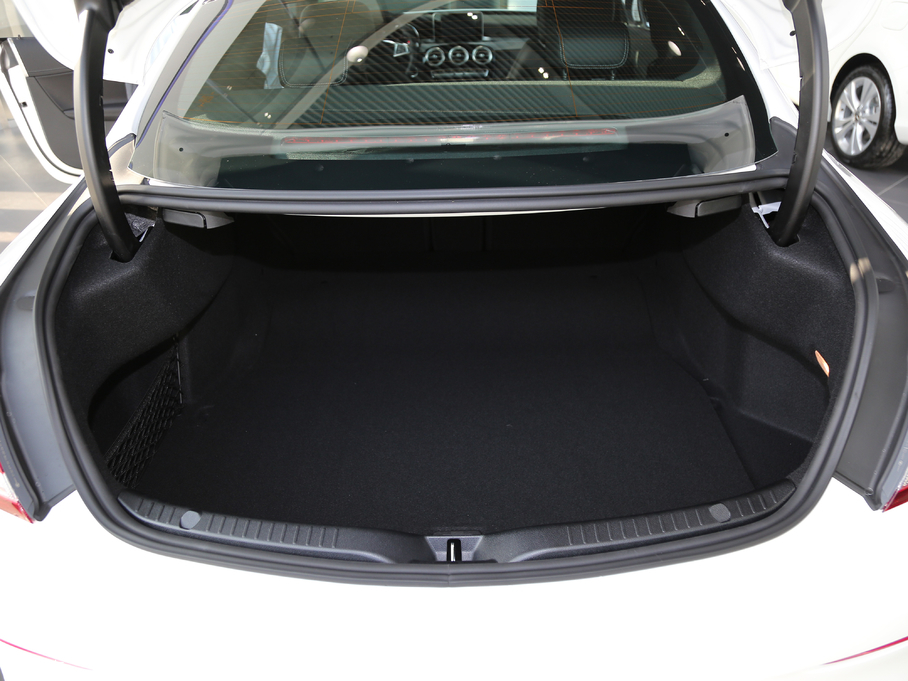 2017YCCoupe Ŀ C 200 I܇