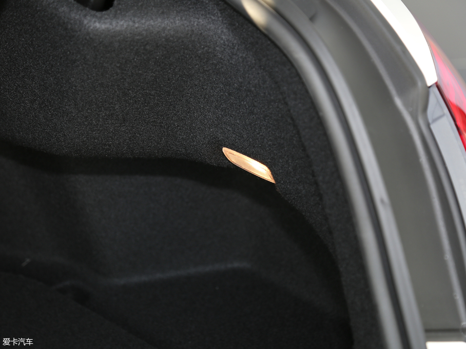 2017YCCoupe Ŀ C 200 I܇