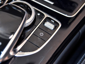 2017Ŀ C 200 I܇ п؅^