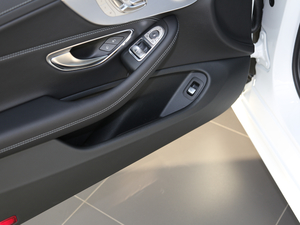 2017Ŀ C 200 I܇ п؅^