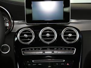 2017Ŀ C 200 I܇ п؅^