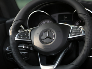 2017Ŀ C 200 I܇ п؅^