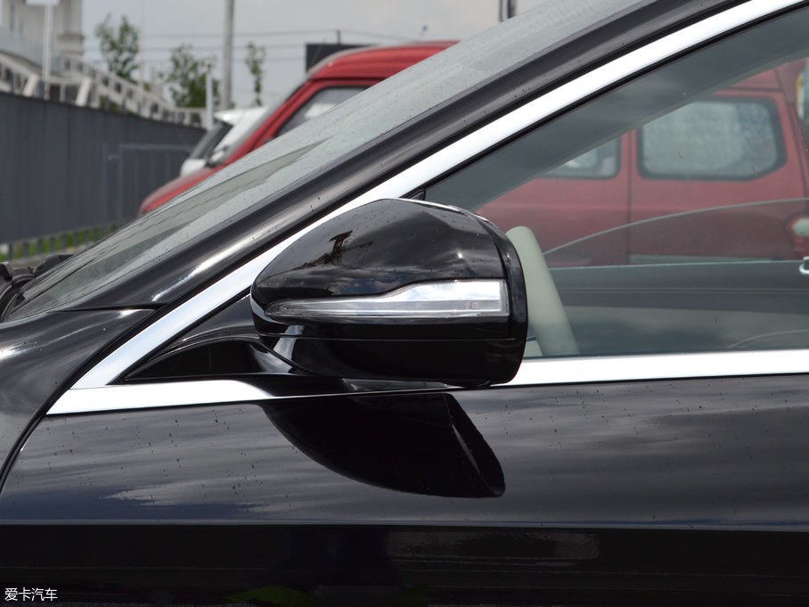 2017YS S 320 L ̄