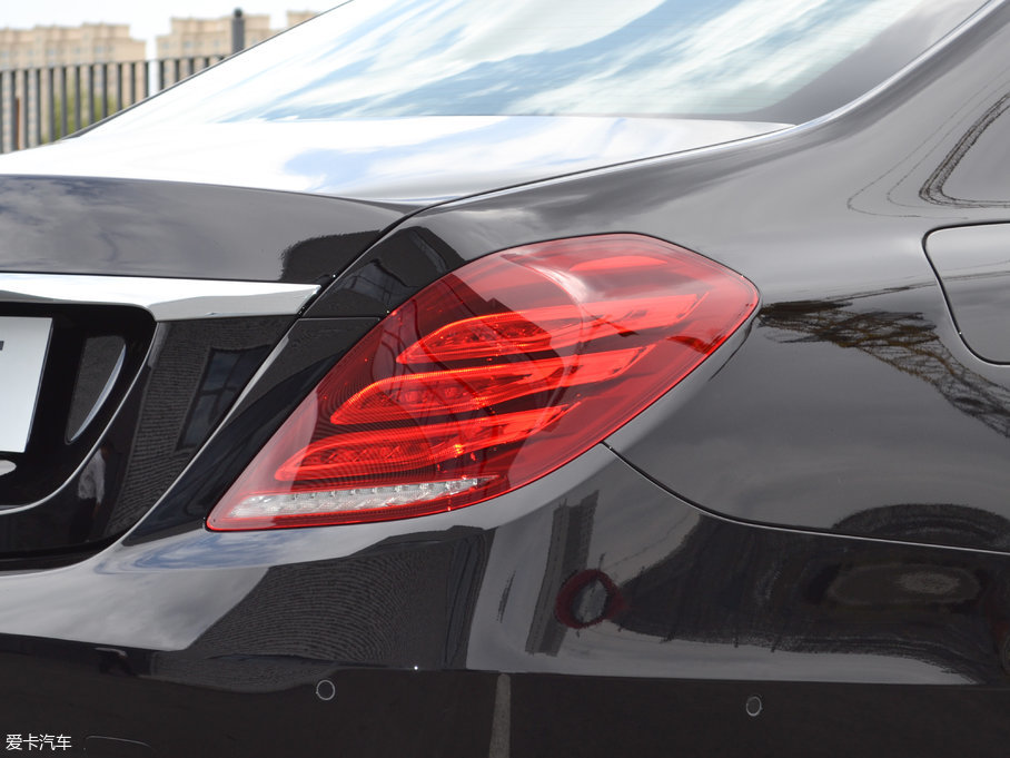 2017YS S 320 L ̄(w)