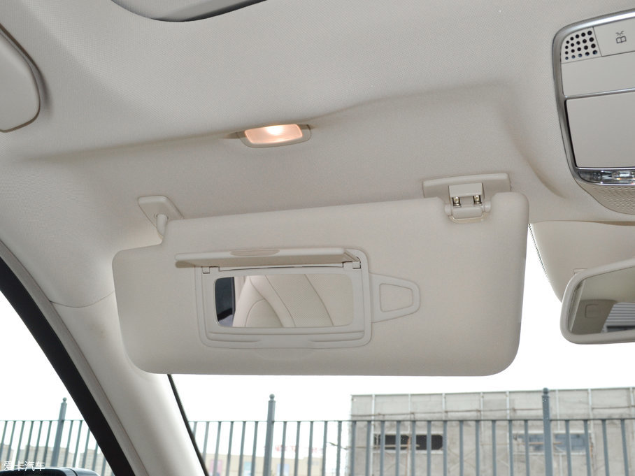 2017YS S 320 L ̄