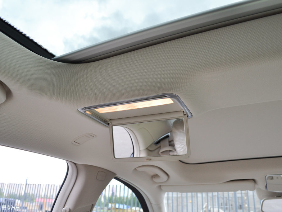 2017YS S 320 L ̄