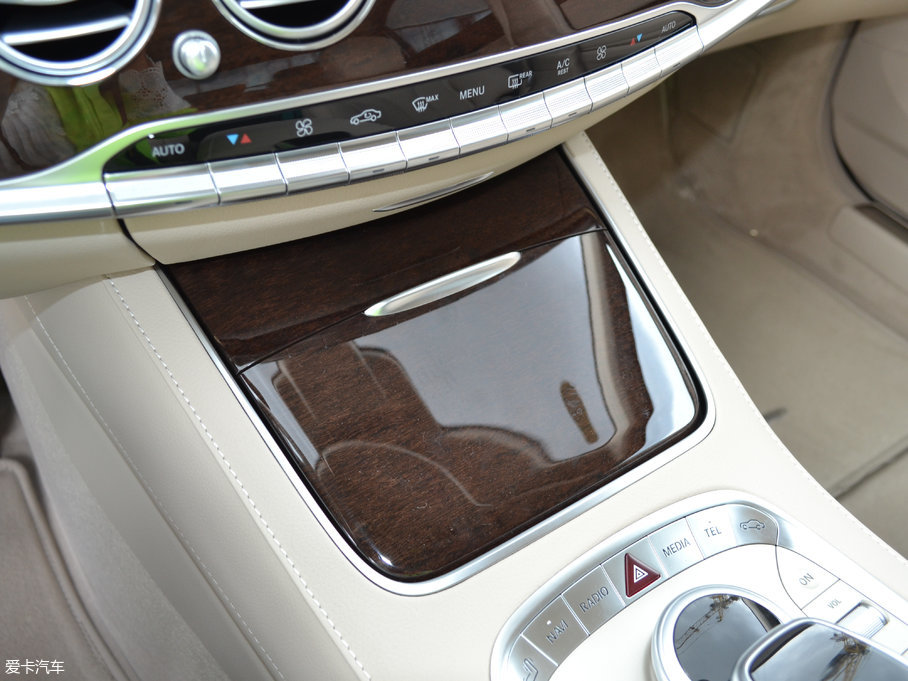 2017YS S 320 L ̄(w)