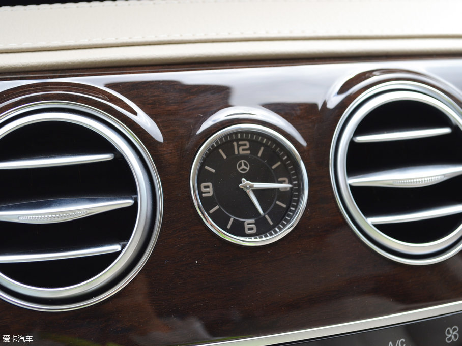 2017YS S 320 L ̄