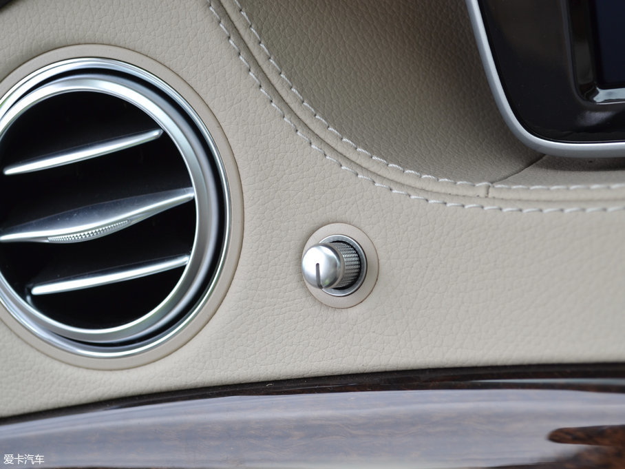 2017YS S 320 L ̄