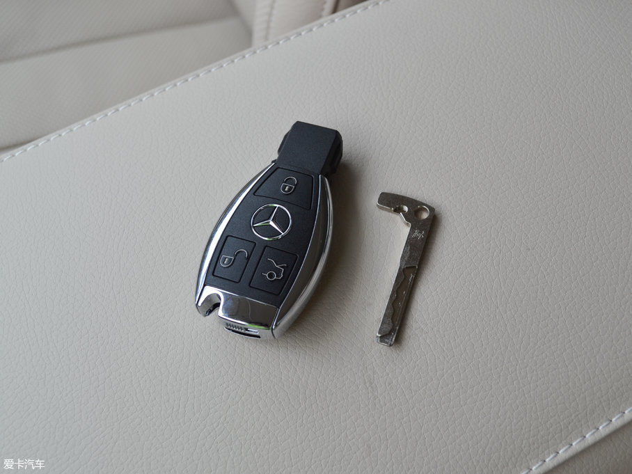 2017YS S 320 L ̄