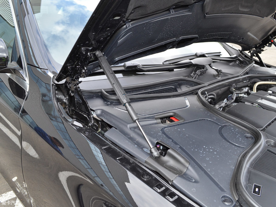 2017YS S 320 L ̄