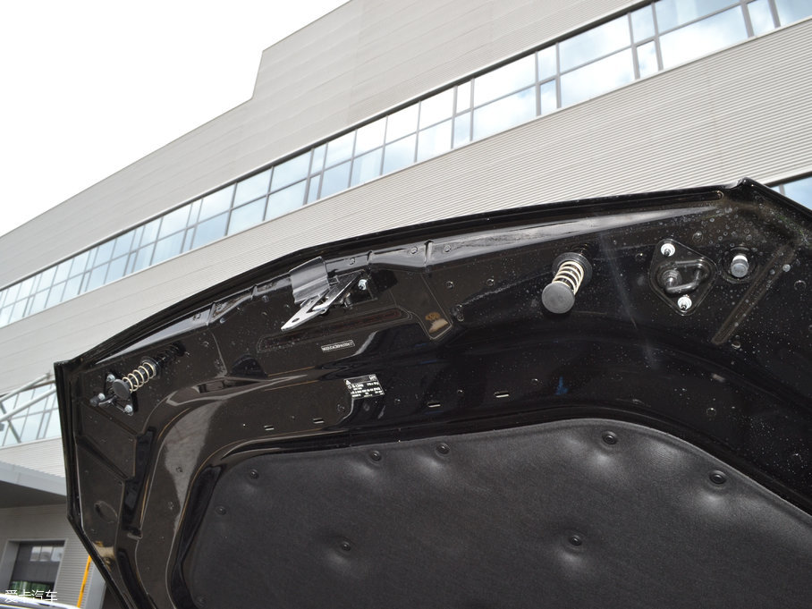 2017YS(j) S 320 L ̄(w)