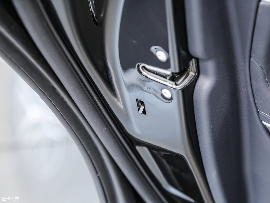 2017YS S 400L 4MATIC