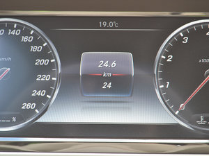 2017S 320 L ̄(w) п؅^(q)