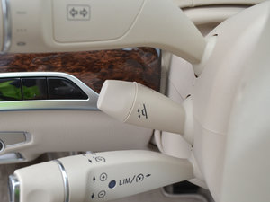 2017S 320 L ̄ п؅^