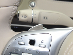 2017S 320 L ̄ п؅^