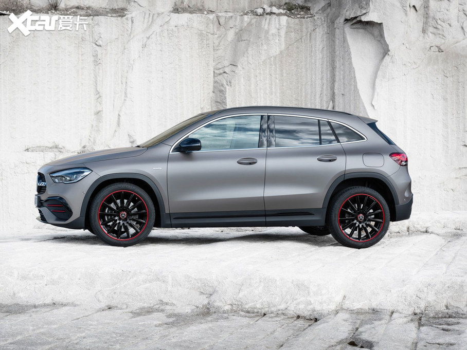 2020YGLA(M) AMG Line\Ӱ