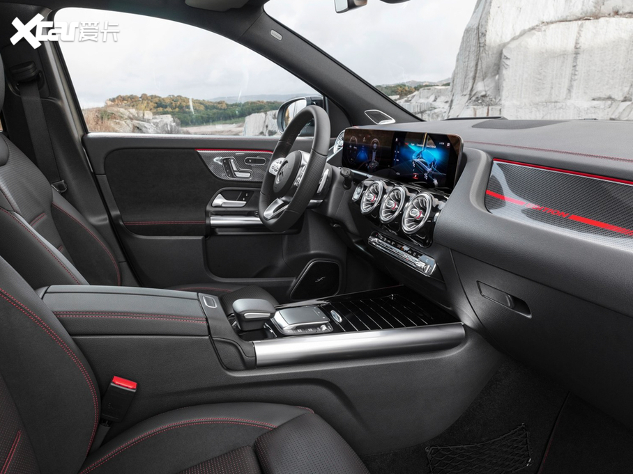 2020YGLA(M) AMG Line\Ӱ