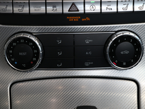 2017300 A\ {(dio){(dio)(ji)