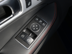 2017300 A\(yn)(dng) {܇ƅ^(q)	