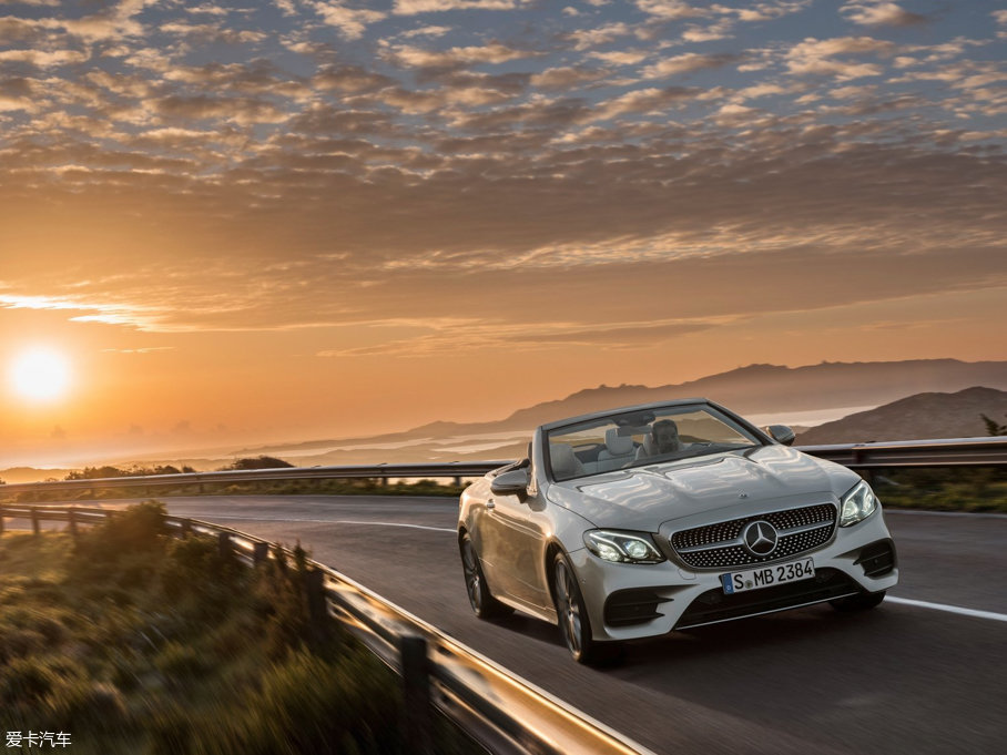 2017YE  Cabriolet