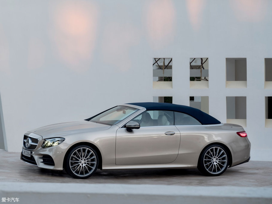 2017YE  Cabriolet