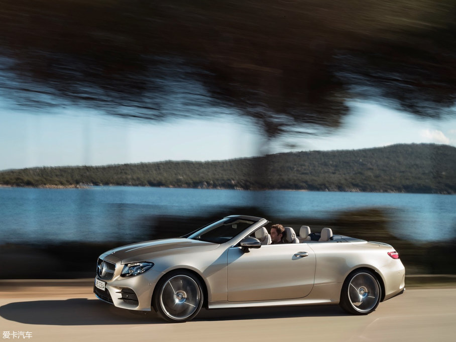 2017YE  Cabriolet